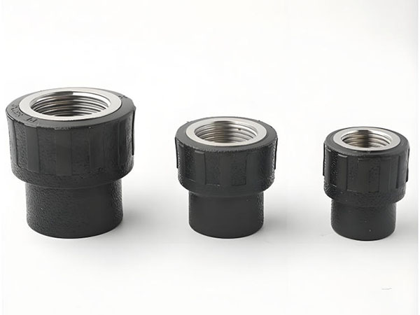 HDPE threaded fittings