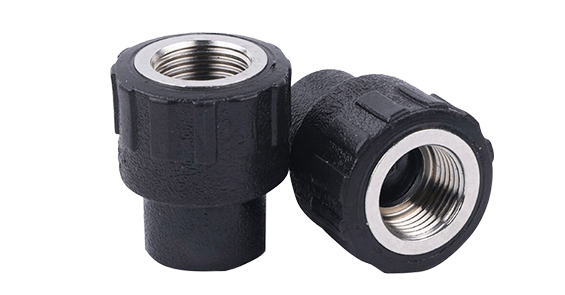 Threaded pipe fittings